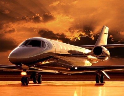 ad-astra-lifestyle-luxury-magazine-av8-jet